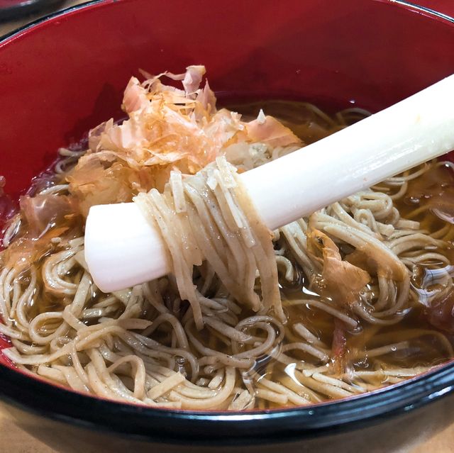 【福島】お箸の代わりにネギで食べる蕎麦「三澤屋」