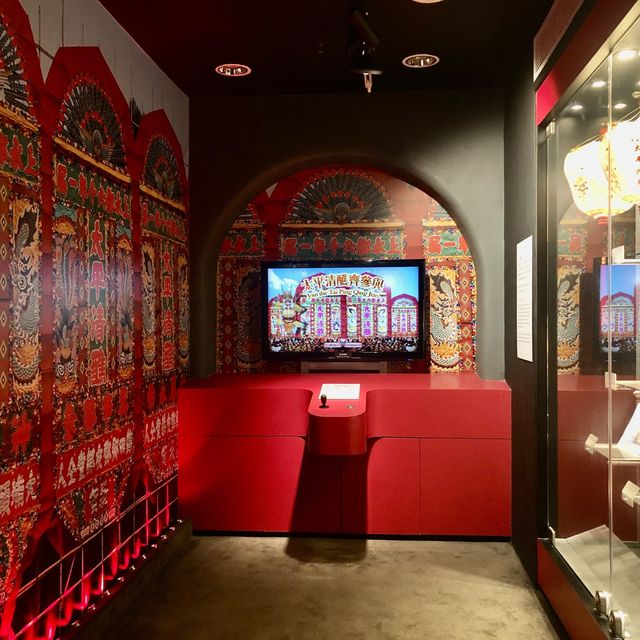 Uncover Hong Kong History and Heritage
