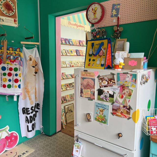 韓国/ソウル【聖水洞】緑のドアがかわいい💚雑貨屋さん