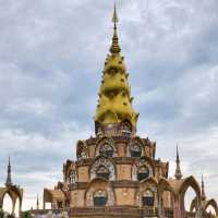 วัดพระธาตุผาซ่อนแก้ว วัดสุดสวยในเมืองไทย