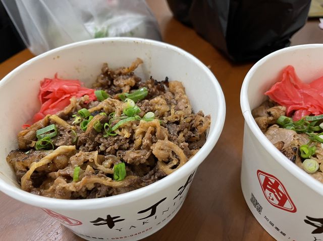 臺中北屯 牛丁次郎坊x深夜裡的和魂燒肉丼x水湳經貿支店