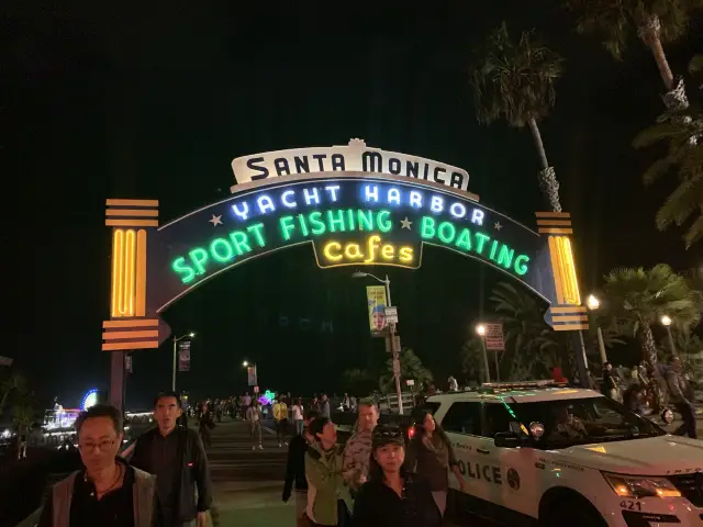 Charming Santa Monica Pier 