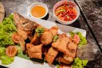 Tanglak Seafood | ตั้งหลักอาหารทะเล