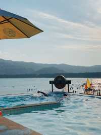 REEF BAR HOUHAI BAY SANYA