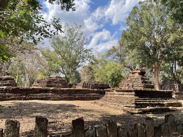 อุทยานประวัติศาสตร์กำแพงเพชร
