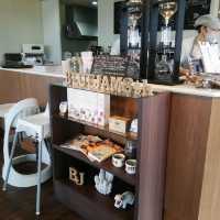 [福岡市]カフェ☕としても満足度高い🥖パン屋🥐「BLUE JAM」