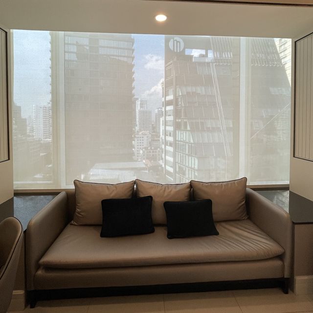 Grande Centre Point Sukhumvit Signature room