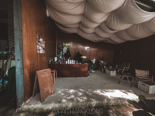 HAUSCOFFEE Slowbar ที่ไม่ธรรมดา HAUSCOFFEE Slowbar ที่ไม่ธรรมดา