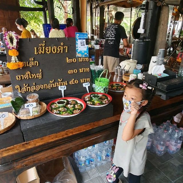 🐝วิถีชุมชนของกินเยอะของหวานเยอะกลับไประวังตัดขา😂