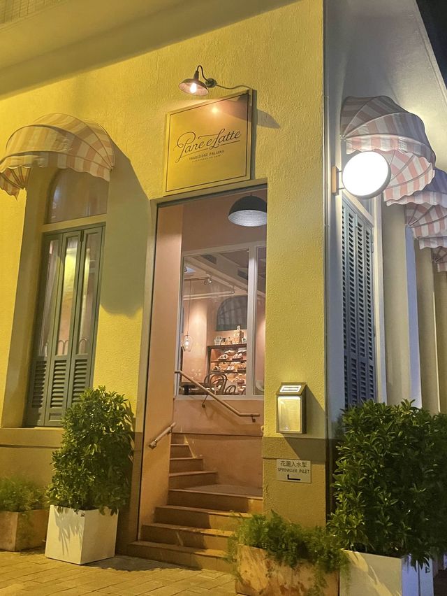 "赤柱人氣cafe，打卡好地方"