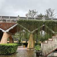 Beautiful garden otw to Ba Na Hill 🚠