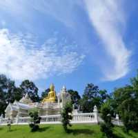 วัดสระประสานสุข  จ.อุบลราชธานี