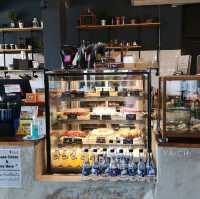 VA-CHI Coffee bar & Bistro (วาชิ) 