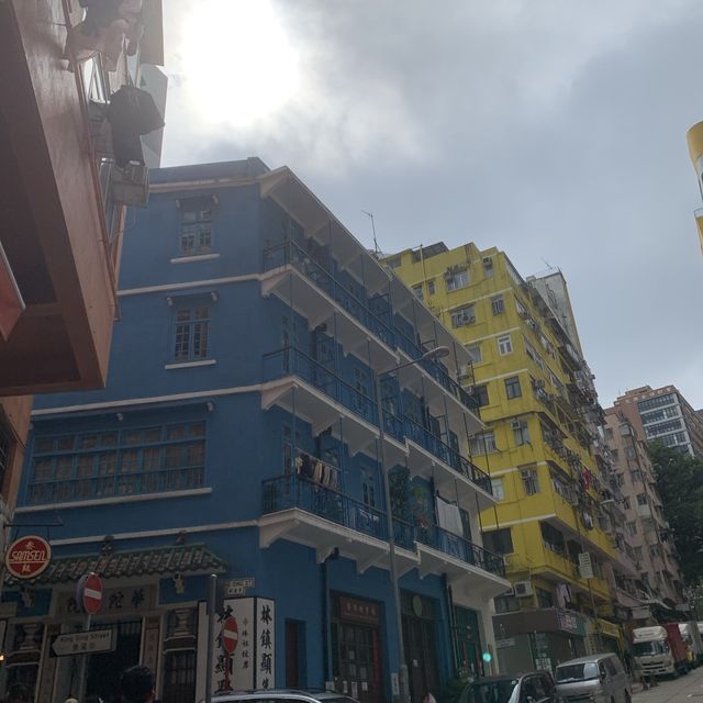 出走藍屋~顛噹