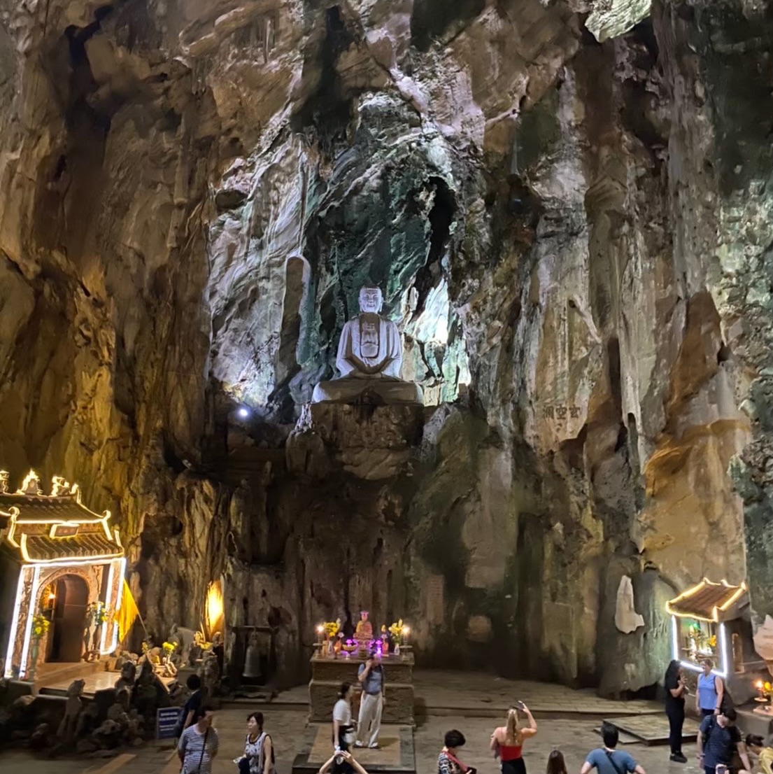 ベトナム ダナンの観光客に大人気の市場ハン市場 Trip Com ダナンの旅のブログ ベトナム ダナンの観光客に大人気の市場ハン市場 Trip Com ダナンの旅のブログ