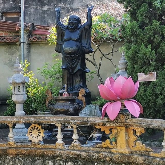 海防景點--海防最古老的寺廟Chùa Dư Hàng杜杭塔