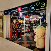 Mall Filled With Collectibles and Vintage