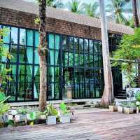 บลูธารา คาเฟ่ แอนด์ เรสเทอรองท์ กระบี่