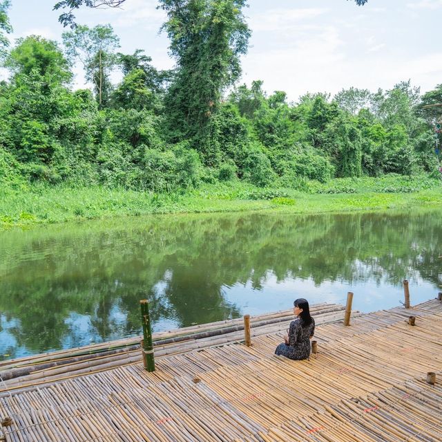 🌿โอ๊ะป่อย ตลาดเช้าริมธาร สวนผึ้ง ราชบุรี