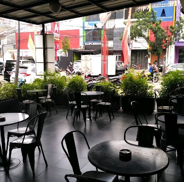 Comic Cafe
