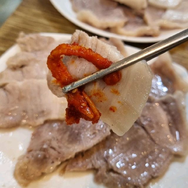 부산여행하면 꼭 가야 할 서면 돼지국밥맛집 풍성돼지국밥