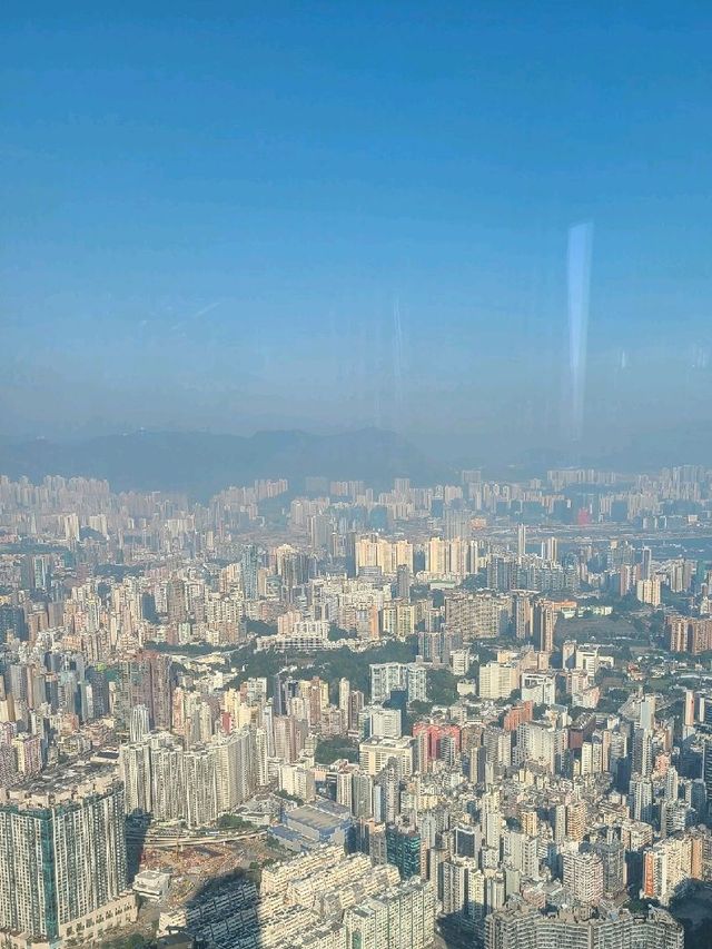 全港最高酒店享用生日下午茶