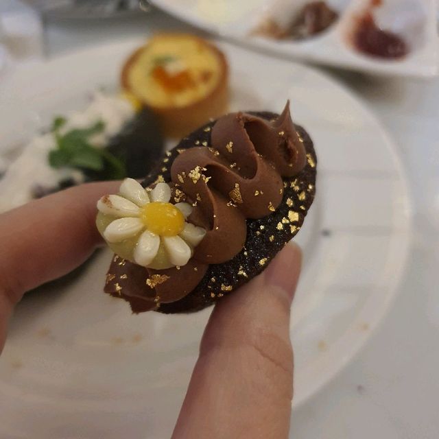 High tea session at Pan Pacific
