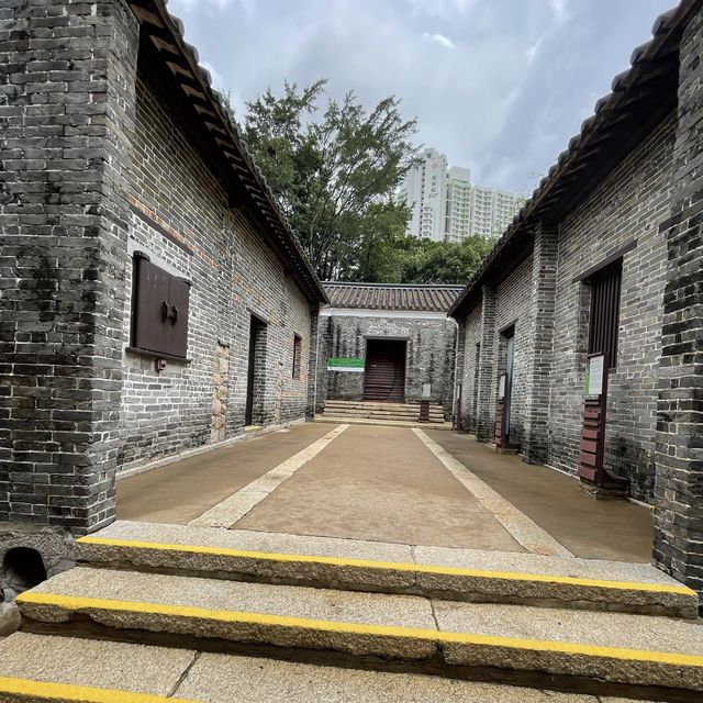 九龍寨城公園展覽館