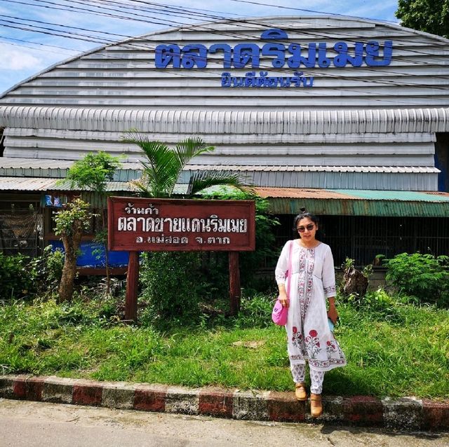 สุดประจิมที่ริมเมย ตลาดริมเมย สุดทางหลวงแม่สอด