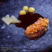 รีวิว Fine Dining ระดับ First Class บนเครื่องบิน