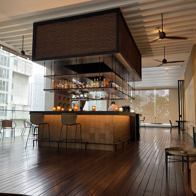 Santai Pool Bar & Lounge @ RuMa 