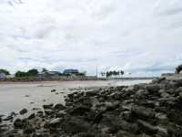 หาดปึกเตียน เงียบสงบ ใกล้กรุงเทพ  