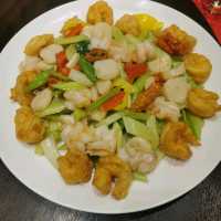 九龍城輝哥火鍋海鮮，鮮美時令美食！