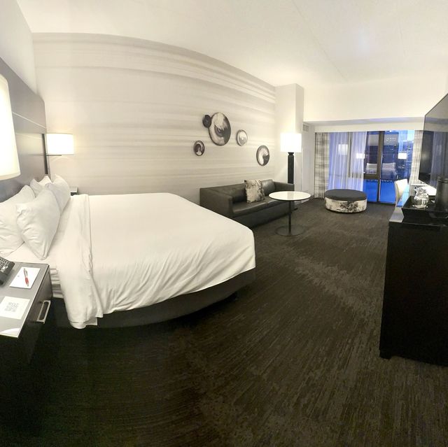 SUITE DREAMS - New York Marriott Marquis