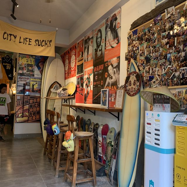 Juicy American Burgers in Houhai ,Sanya