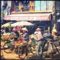 Dong Xuan Market - Hanoi 