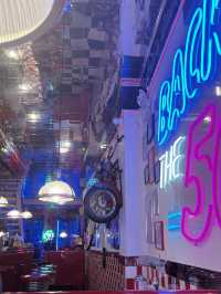 Lee’s diner 🍔 