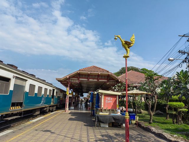 Hua Hin old and new train stations and Royal Open Air Barber Shop