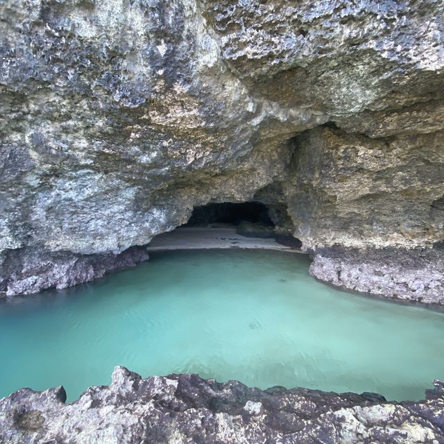 【沖縄・石垣島】青の洞窟
