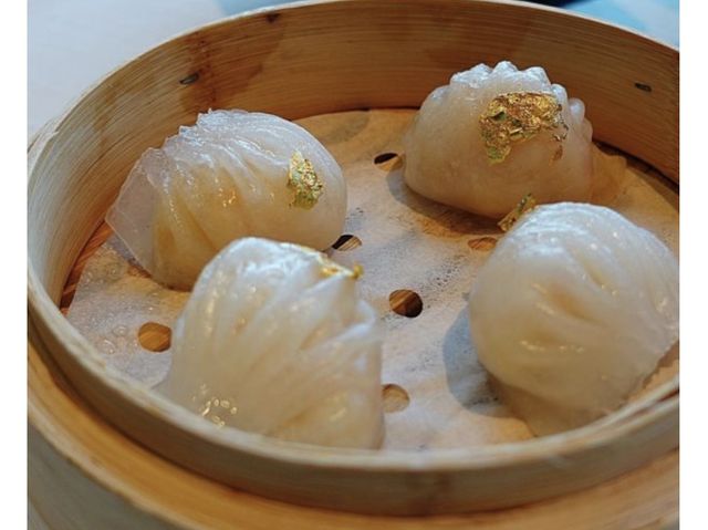 居高臨下食點心🥟