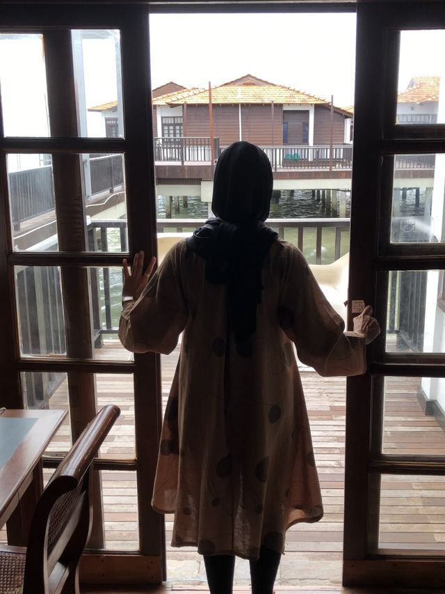 ; Staycation at Water Chalet, Avillion PD.✨