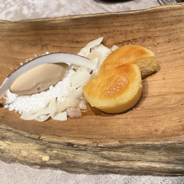 "Kempensiki 酒店內的米芝蓮餐廳"