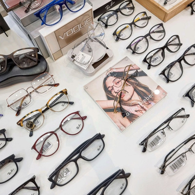 มาตัดแว่นใหม่ที่ร้านแว่นตา สุเมธ Optical | Trip.Com กรุงเทพฯ