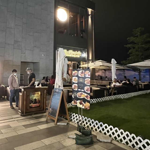 東涌隱世華麗宮廷風西餐廳 東涌隱世華麗宮廷風西餐廳