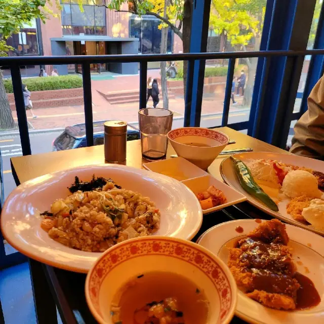 정동길 2층 돈까스집🍴