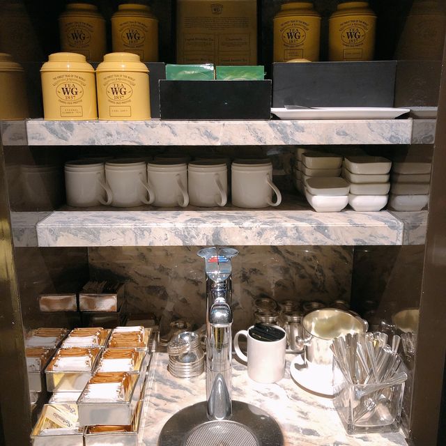 Conrad Executive Lounge 港麗酒店行政貴賓酒廊