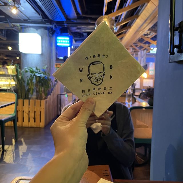 旺角貼地生活主題Cafe😝No Money So Lonely  旺角貼地生活主題Cafe😝No Money So Lonely