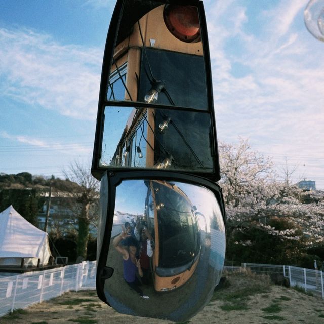 元小学校に泊まれる映え映えグランピング