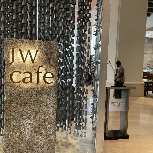 뭄바이 최고의 뷔페 JW Marriott Hotel 🍱🍲🥘