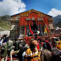 A Snowy Town In Kedarnath